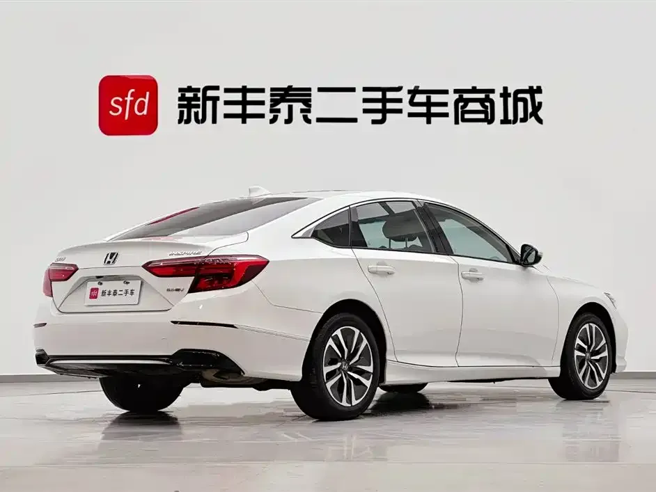 Honda Inspire — фото 2