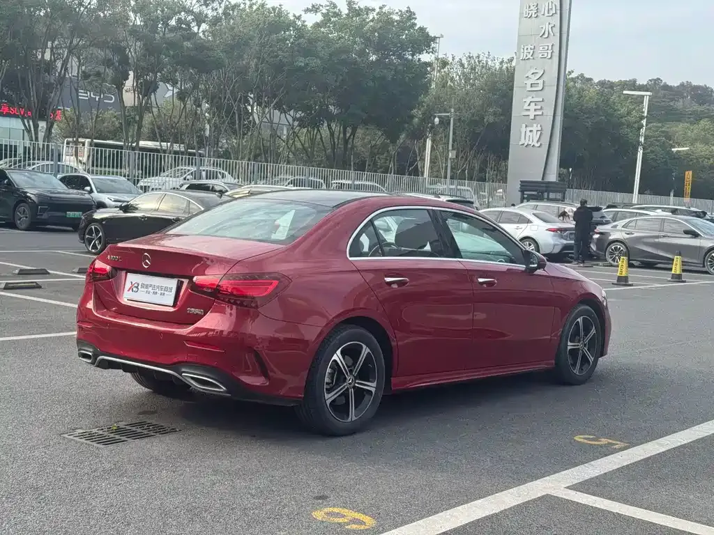 Mercedes-Benz A-Class 2023 из CN, фото 10
