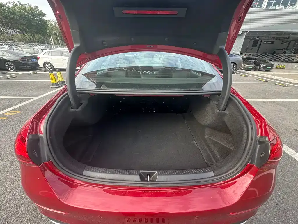 Mercedes-Benz A-Class 2023 из CN, фото 2