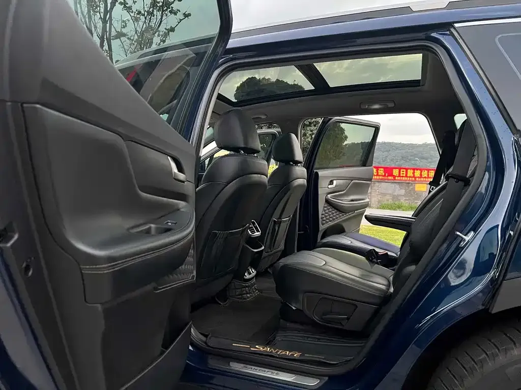 Hyundai Santa Fe 2021 из CN, фото 9