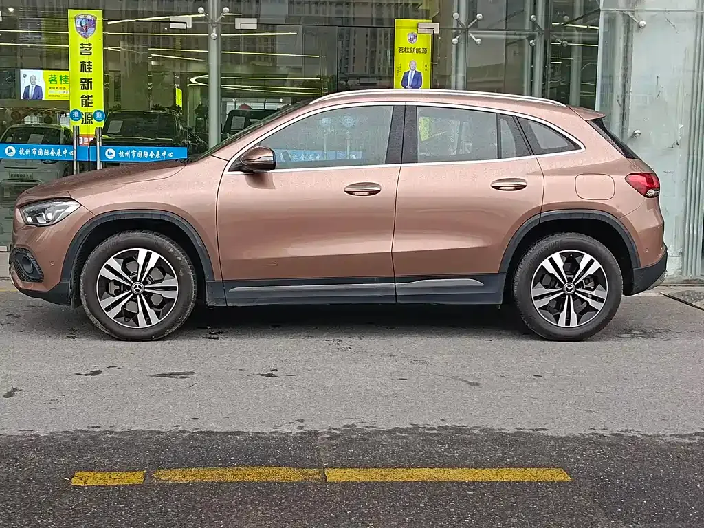 Mercedes-Benz GLA 2023 из CN, фото 10