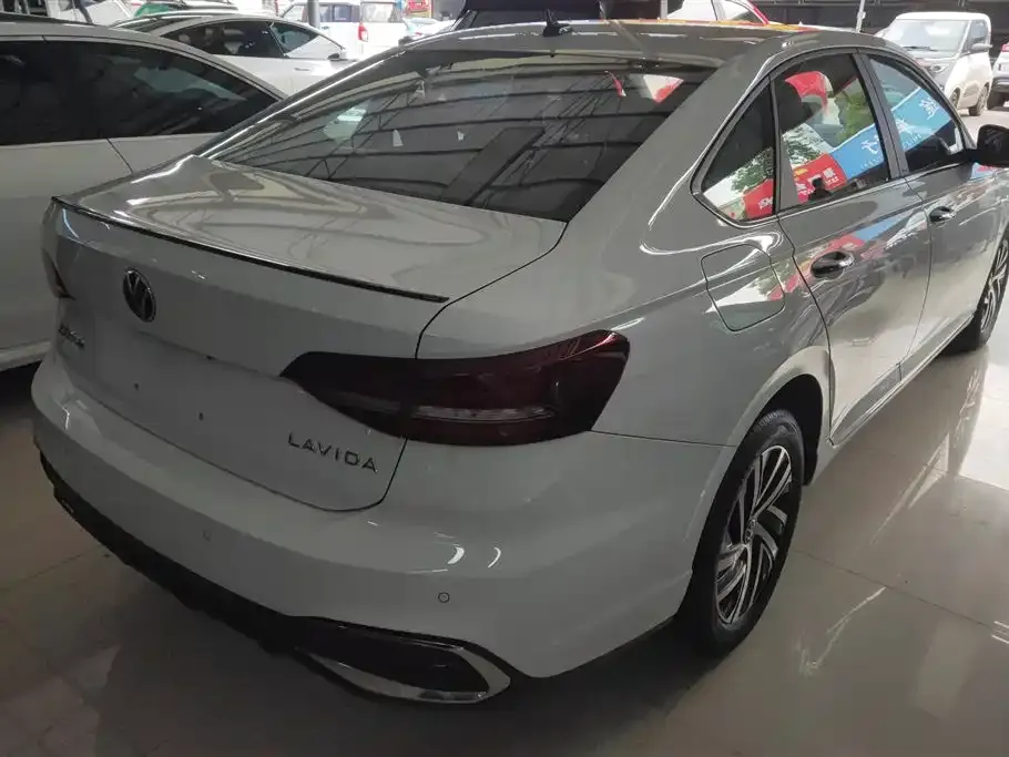 Volkswagen Lavida 2024 из CN, фото 3