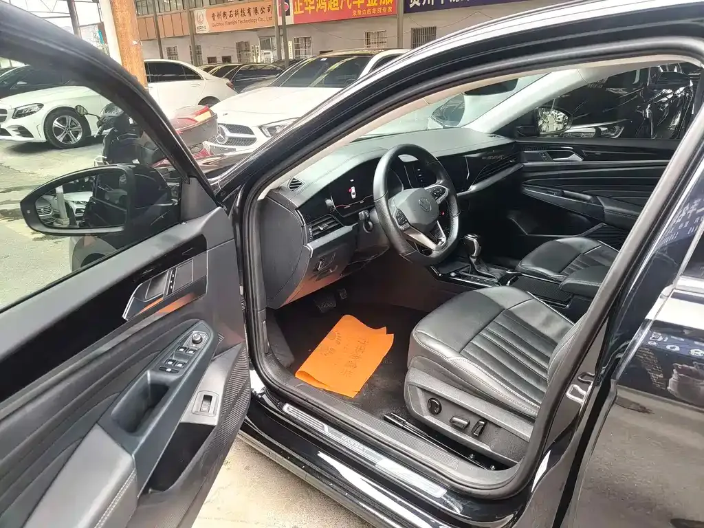 Volkswagen Passat — фото 9