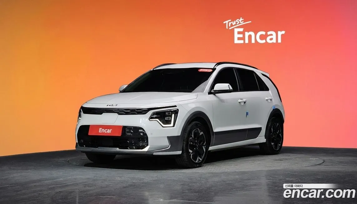 Kia Niro — фото 1