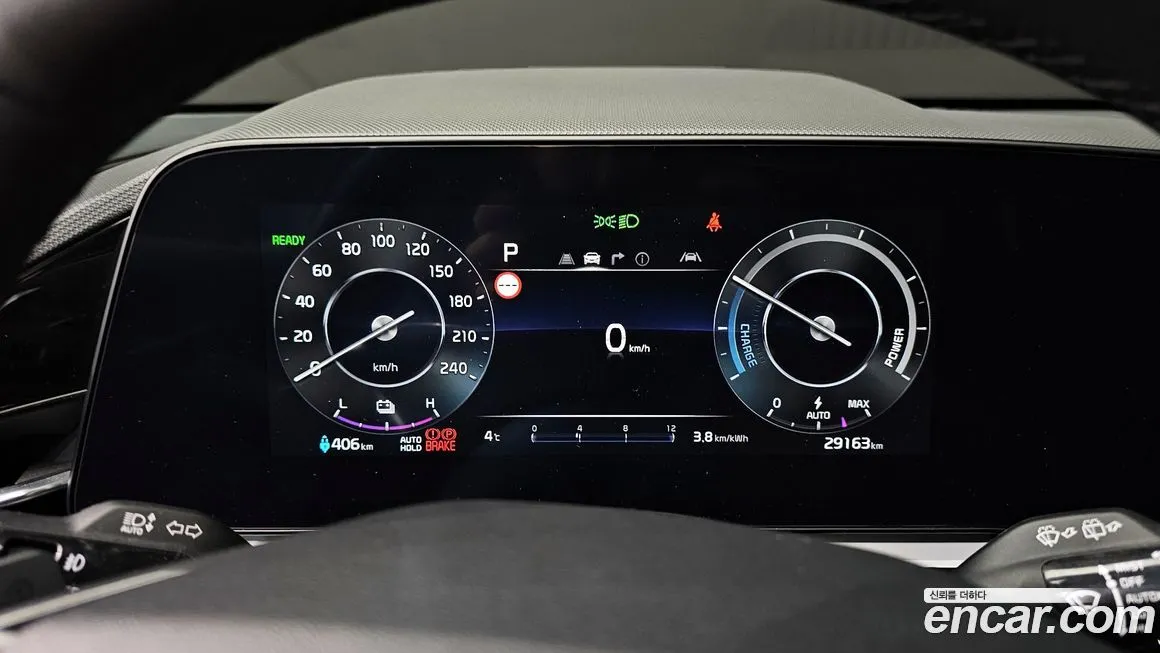 Kia Niro — фото 10