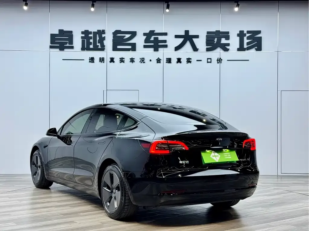 Tesla Model 3 2023 из CN, фото 3