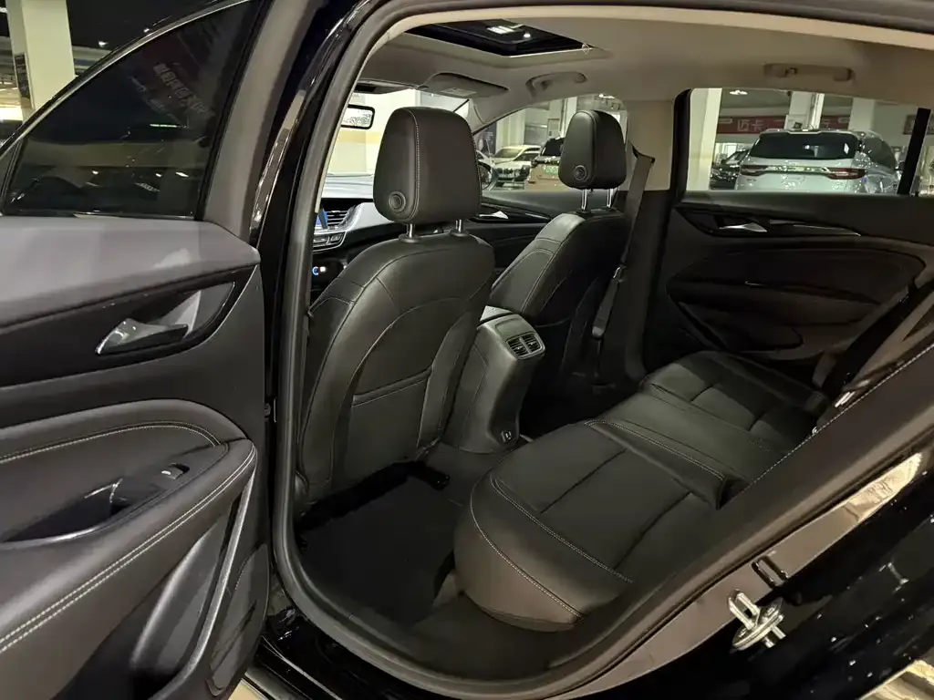 Buick Regal 2025 из CN, фото 4