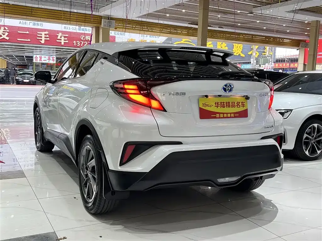 Toyota C-HR 2021 из CN, фото 9