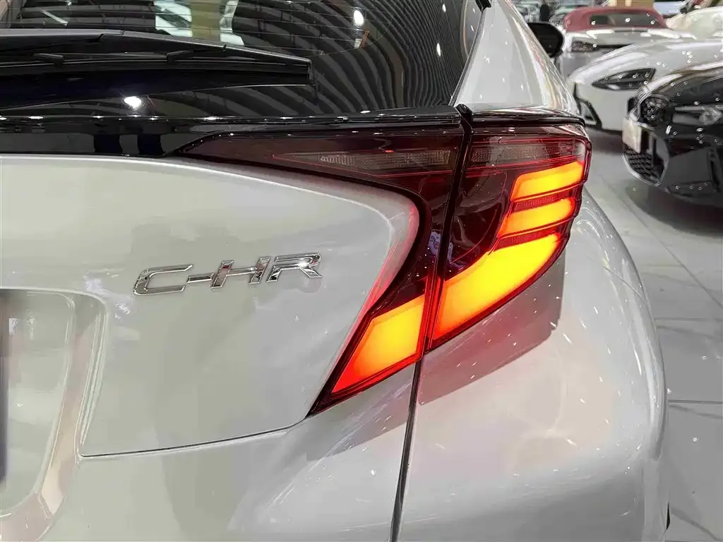 Toyota C-HR 2021 из CN, фото 3