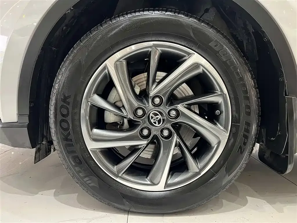 Toyota C-HR 2021 из CN, фото 7