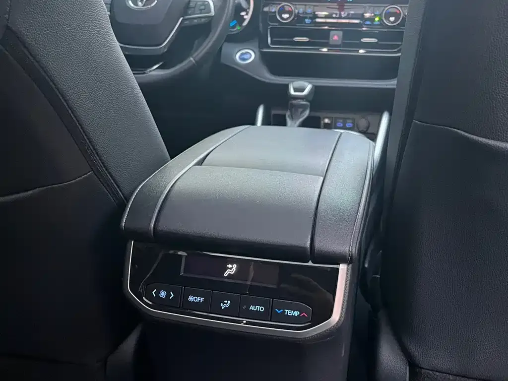 Toyota Highlander 2021 из CN, фото 4