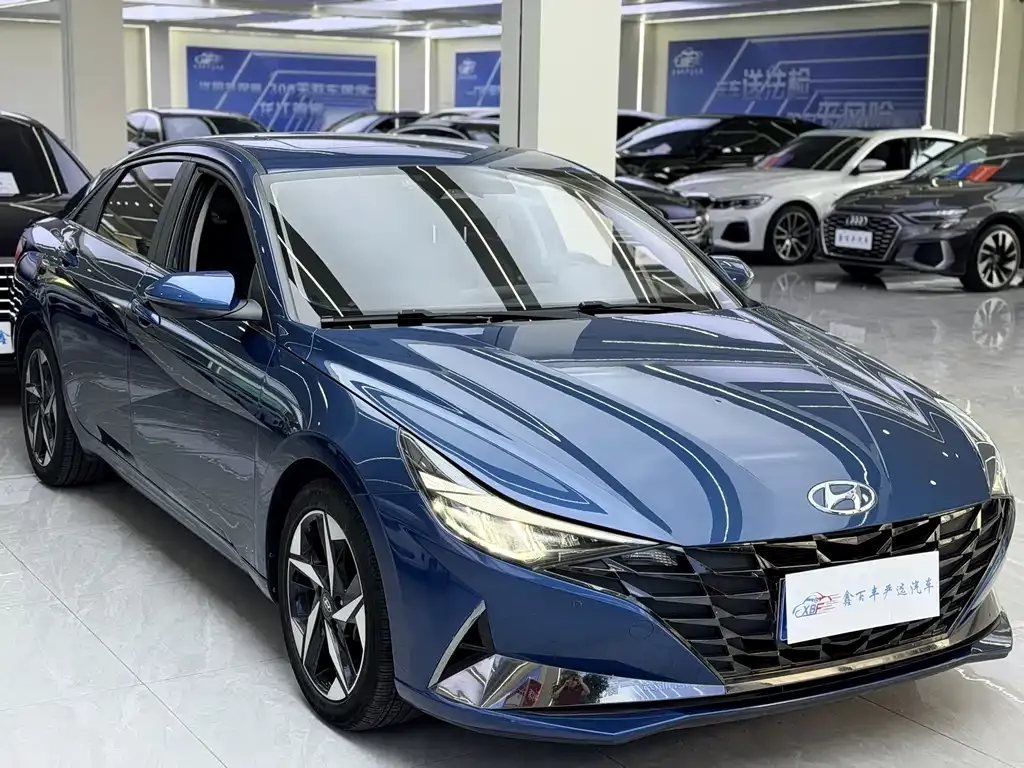 Hyundai Elantra 2023 из CN, фото 9