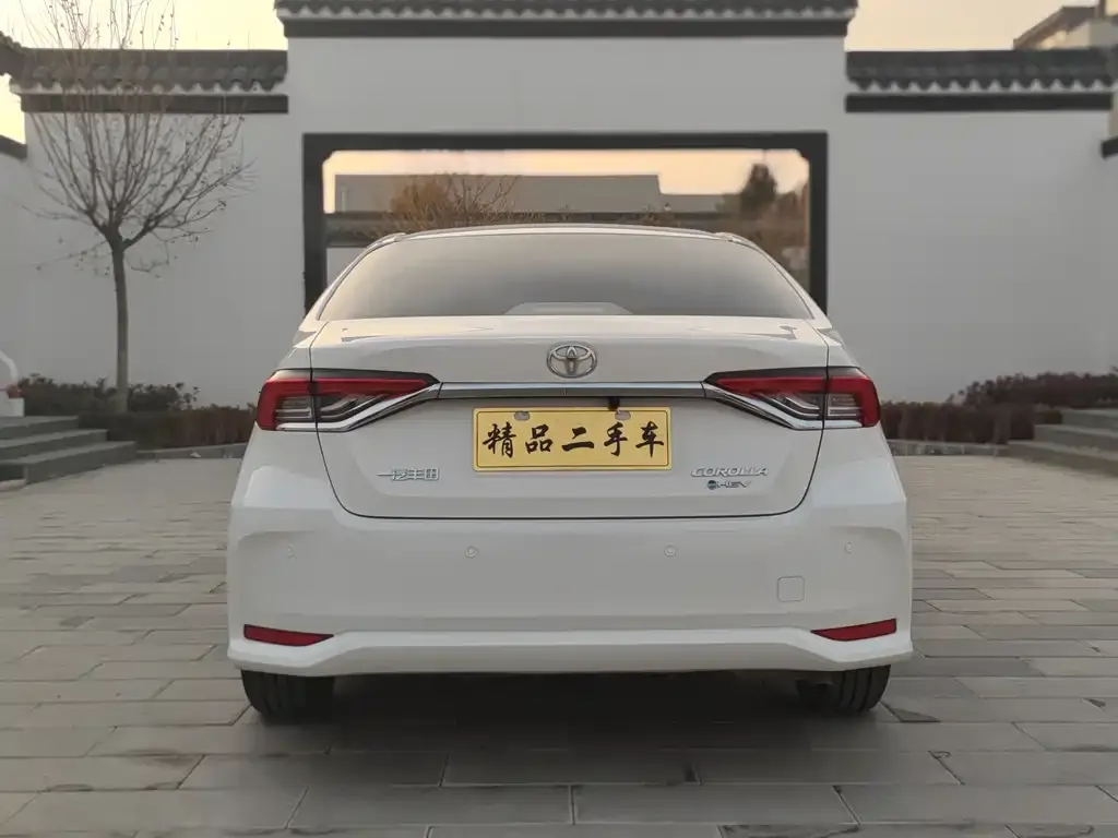 Toyota Corolla 2025 из CN, фото 8