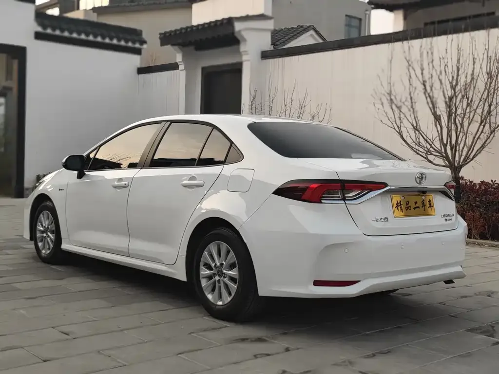 Toyota Corolla 2025 из CN, фото 4