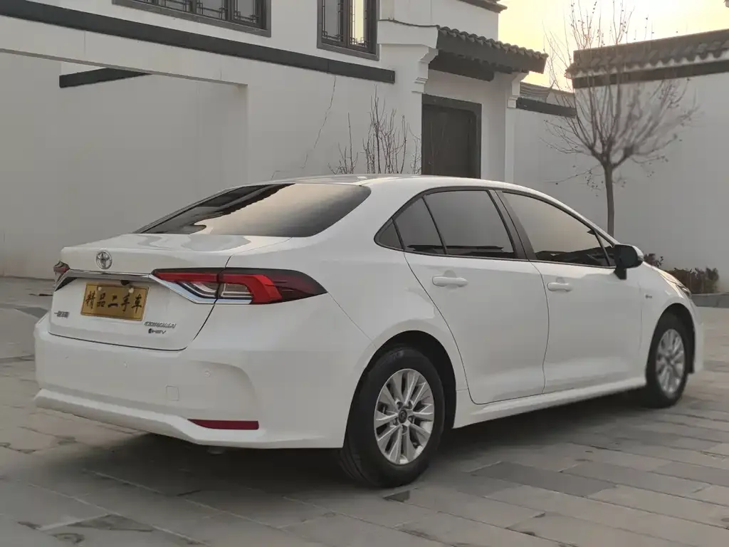 Toyota Corolla 2025 из CN, фото 6