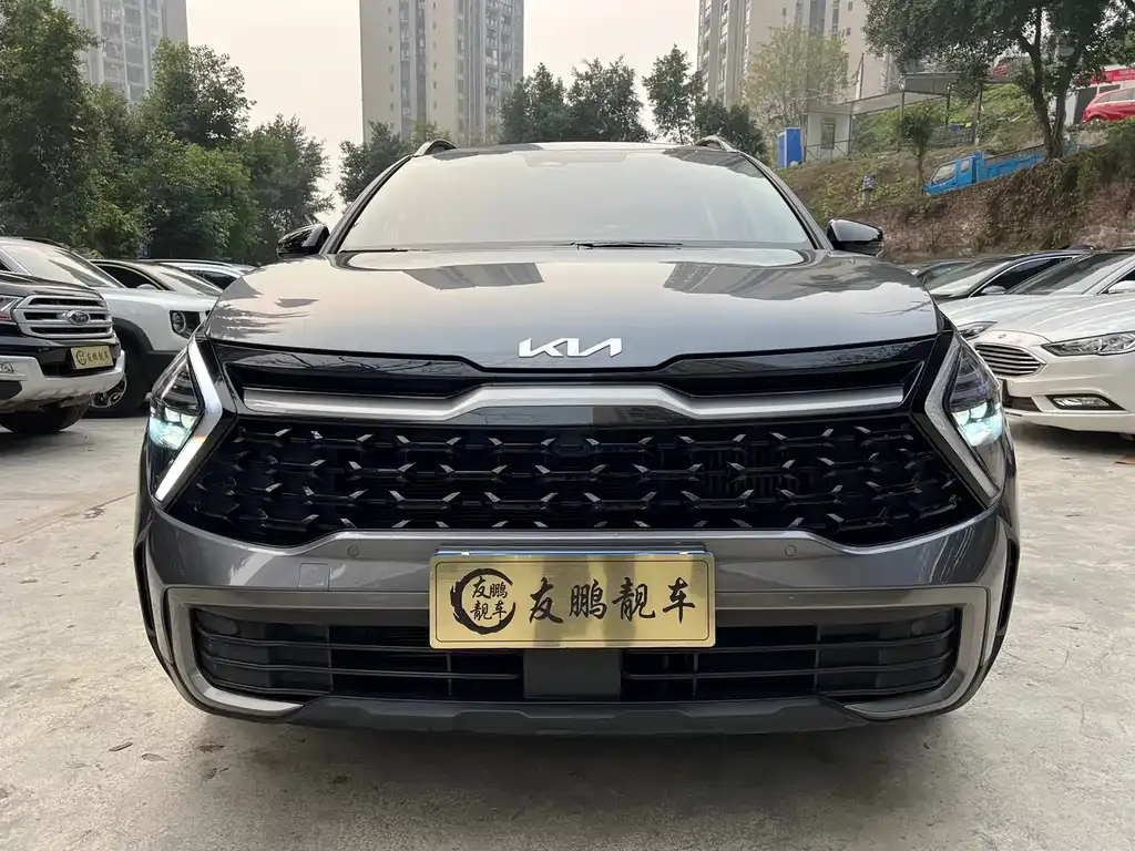 Kia Sportage 2023 из CN, фото 2