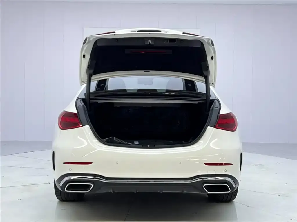 Mercedes-Benz C-Class 2024 из CN, фото 3