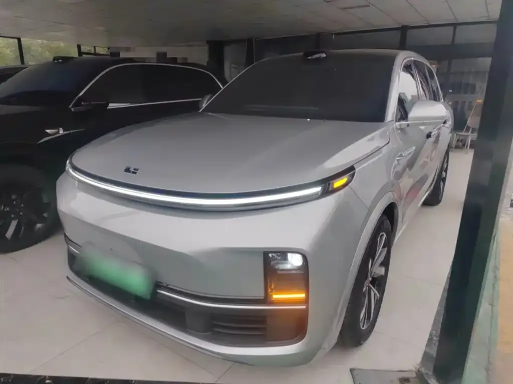 Li Auto L8 2023 из CN, фото 8