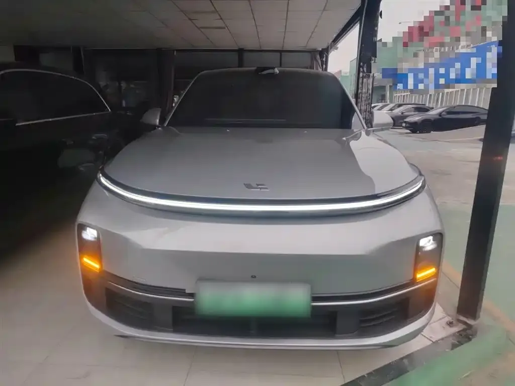 Li Auto L8 2023 из CN, фото 3