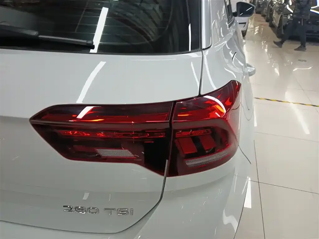 Volkswagen T-Roc 2022 из CN, фото 7