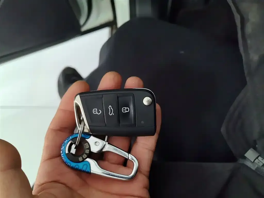 Volkswagen Tiguan L 2024 из CN, фото 7