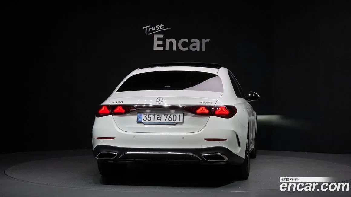 Mercedes-Benz E-Class 2024 из KR, фото 2