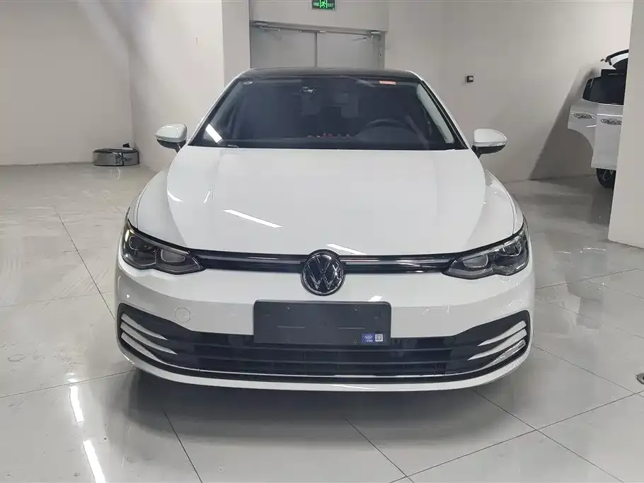 Volkswagen Golf 2025 из CN, фото 6