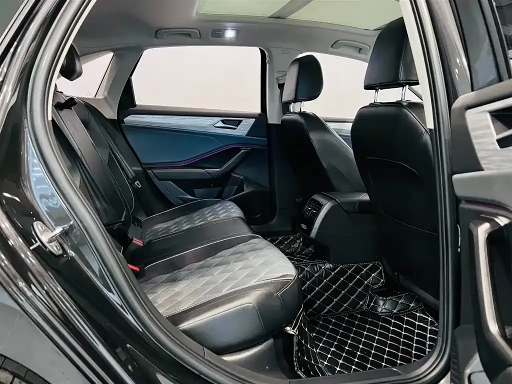 Volkswagen Sagitar 2024 из CN, фото 7