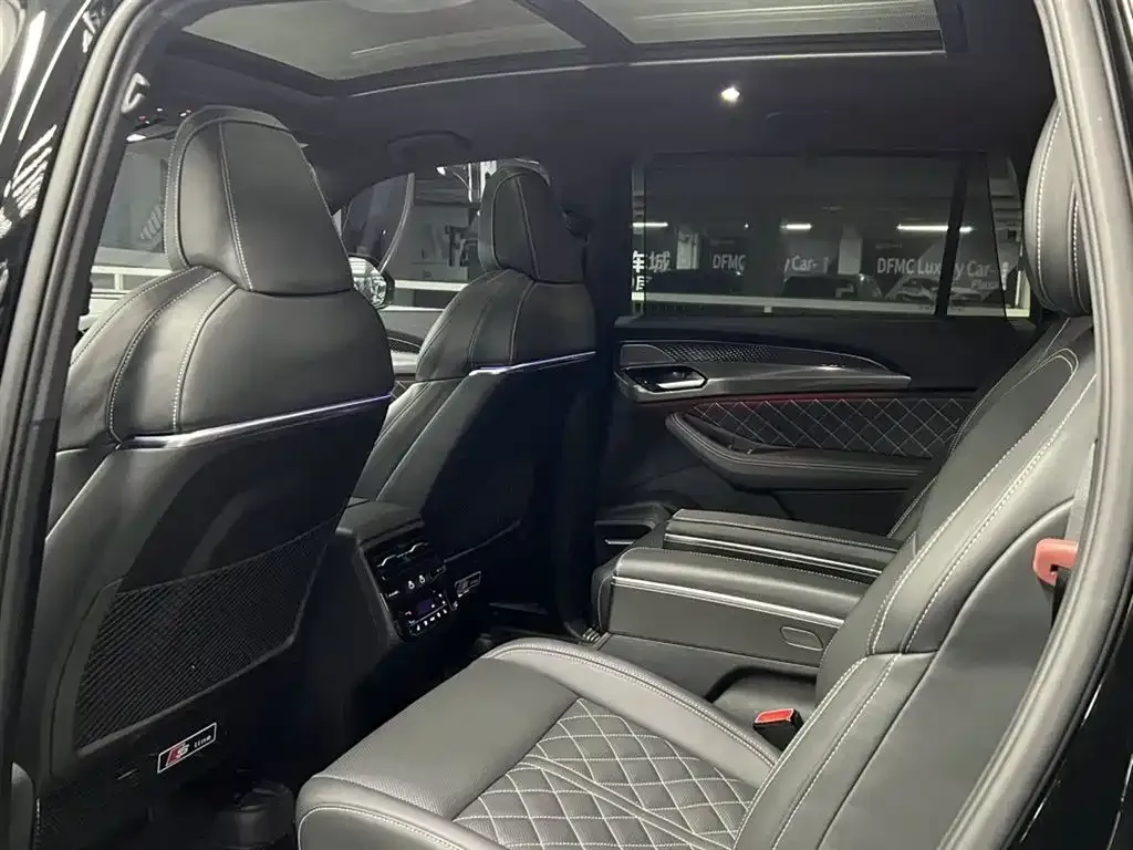 Audi Q6 2024 из CN, фото 10