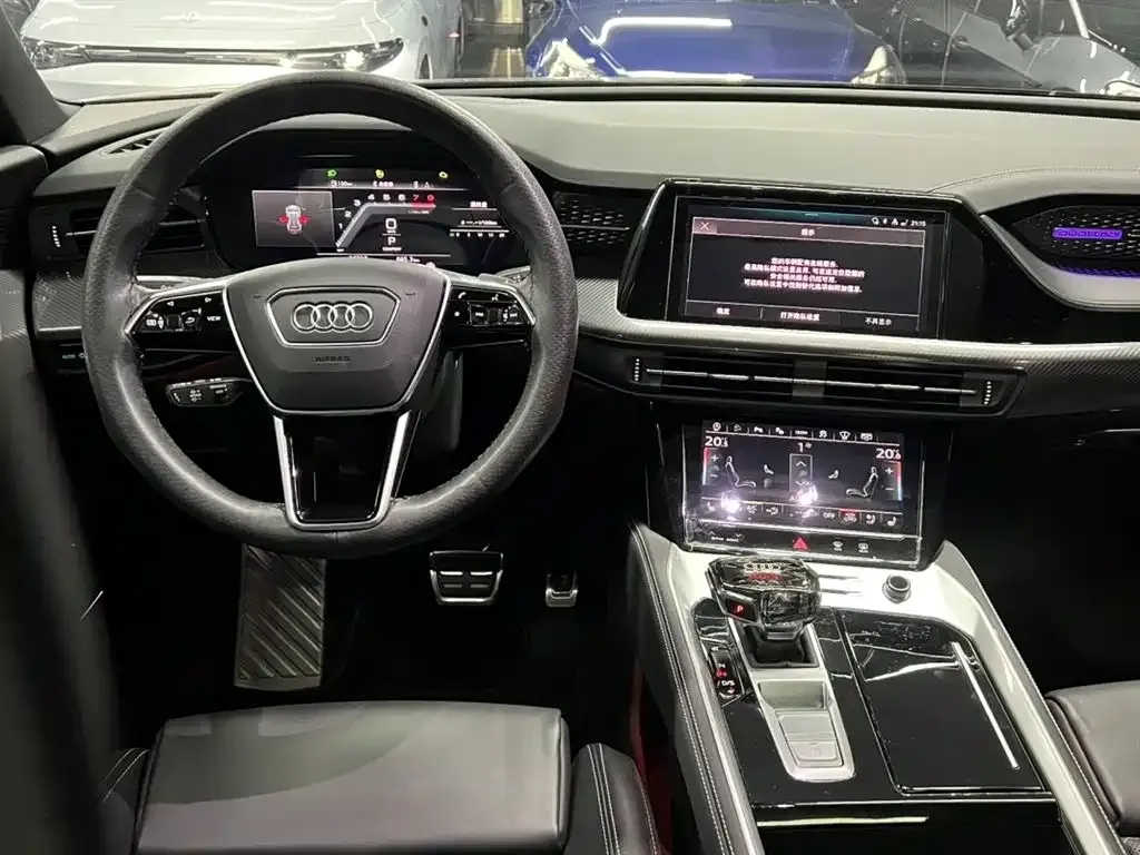 Audi Q6 2024 из CN, фото 6