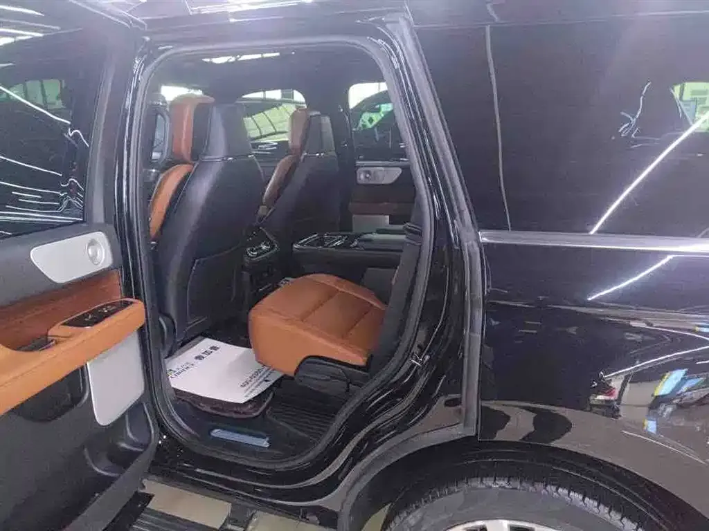 Lincoln Navigator 2022 из CN, фото 3