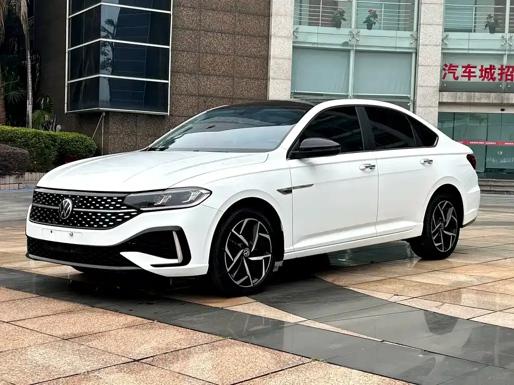 Volkswagen Lavida 2022 из CN, фото 1