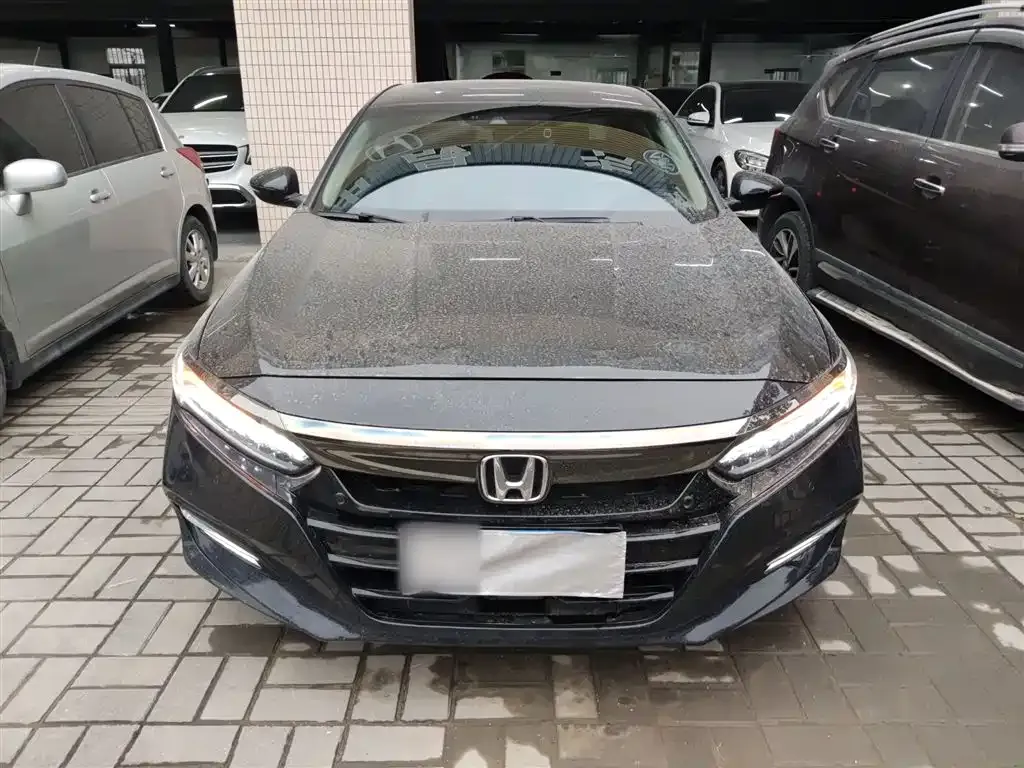 Honda Accord — фото 3