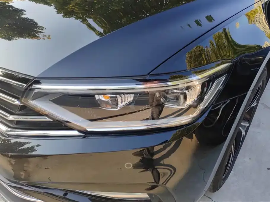 Volkswagen Magotan 2022 из CN, фото 4