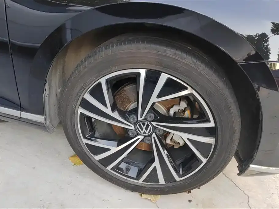 Volkswagen Magotan 2022 из CN, фото 8