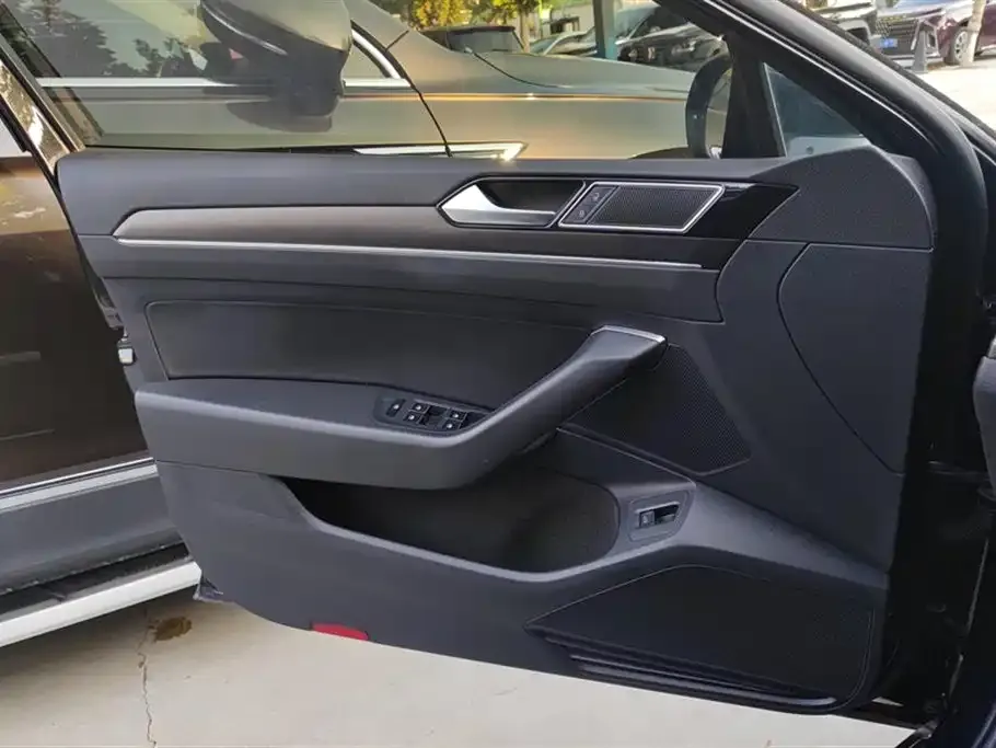 Volkswagen Magotan 2022 из CN, фото 9