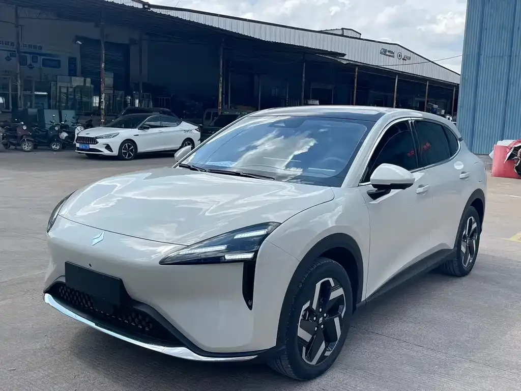 Baojun Yunhai 2025 из CN, фото 1