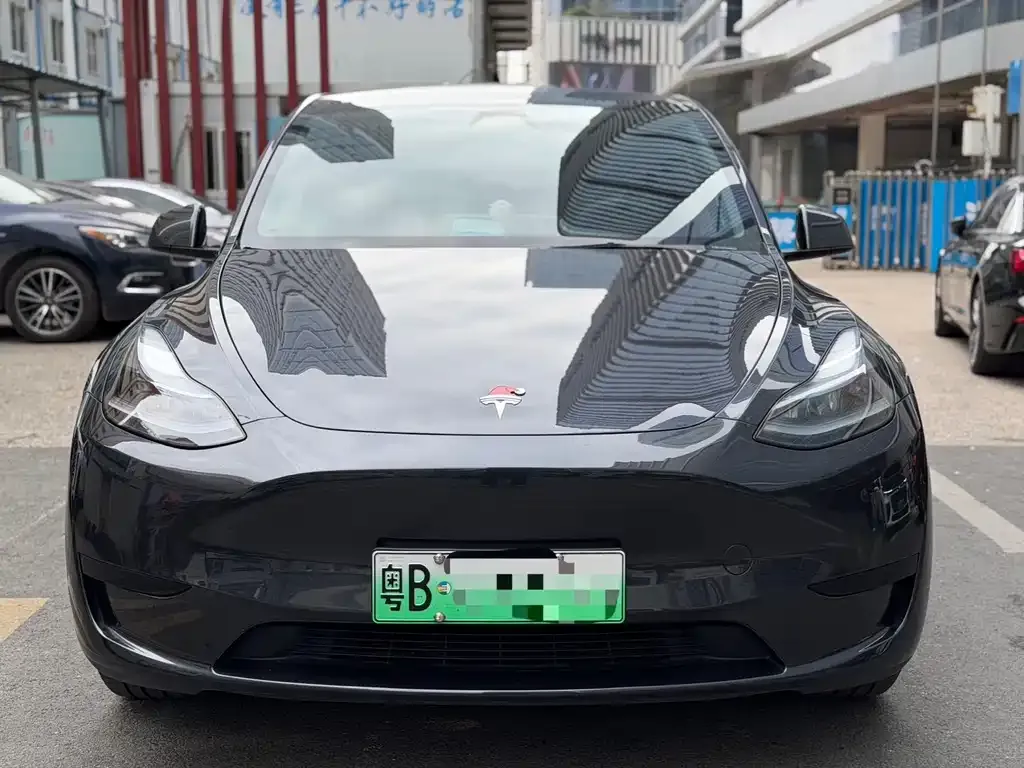 Tesla Model Y 2024 из CN, фото 9