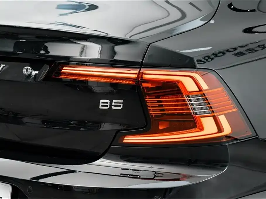 Volvo S90 — фото 8