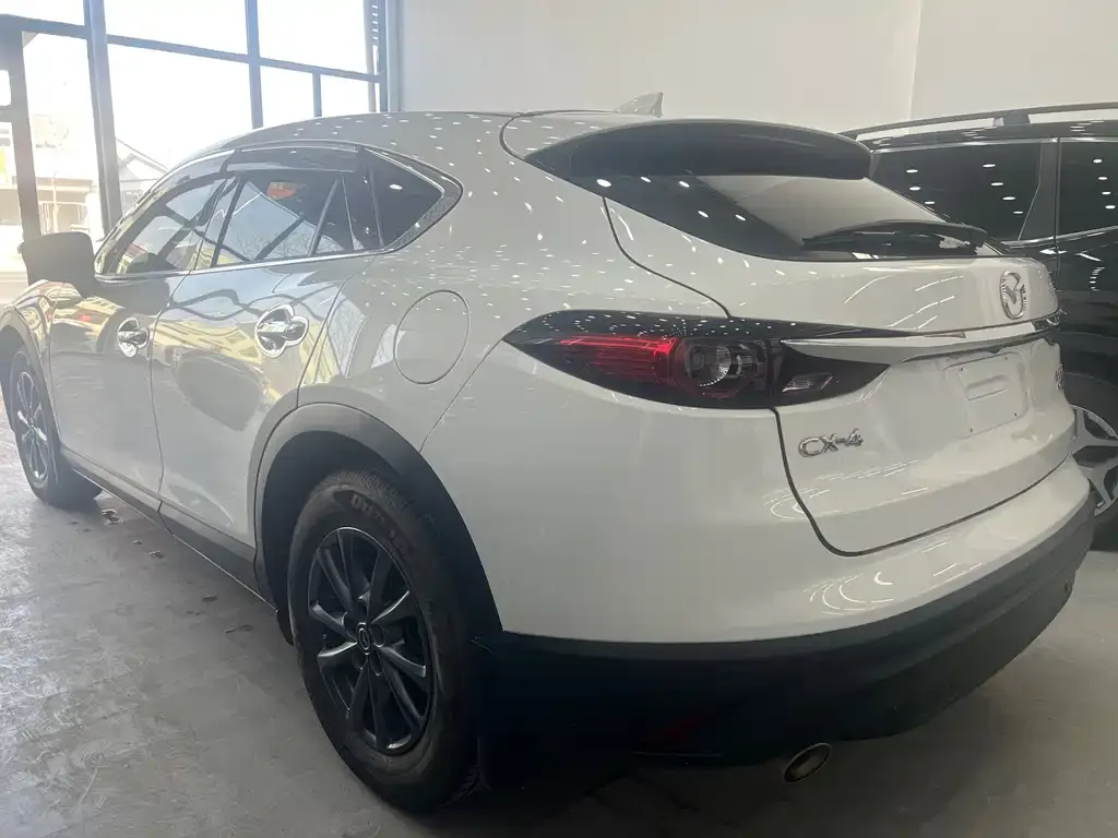 Mazda CX-4 — фото 6
