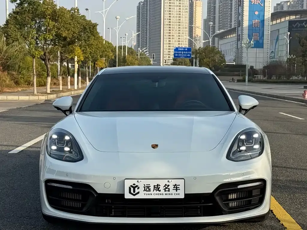 Porsche Panamera — фото 4