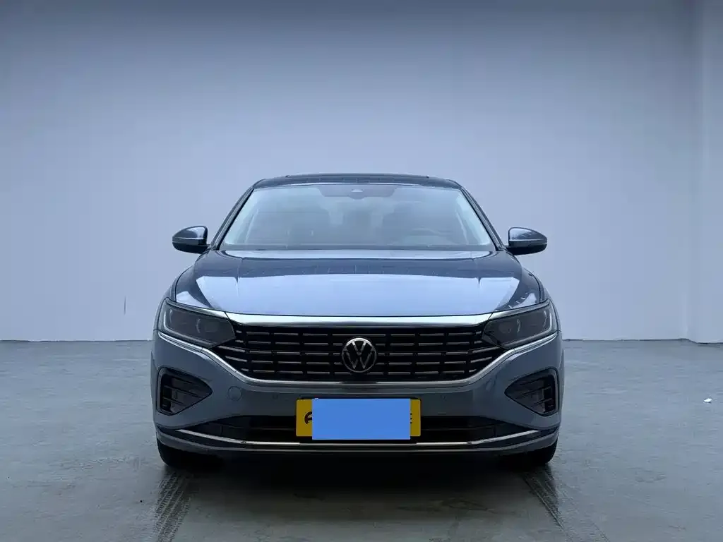Volkswagen Passat — фото 2
