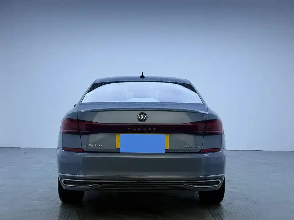 Volkswagen Passat — фото 5