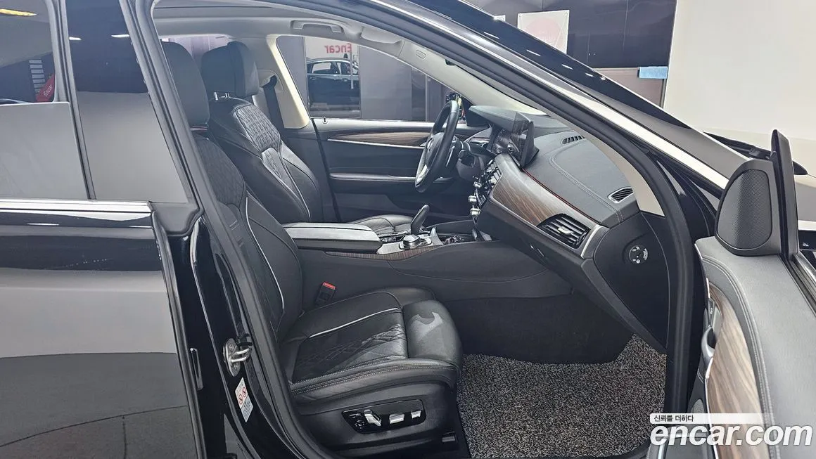 BMW Gran Turismo 2023 из KR, фото 9