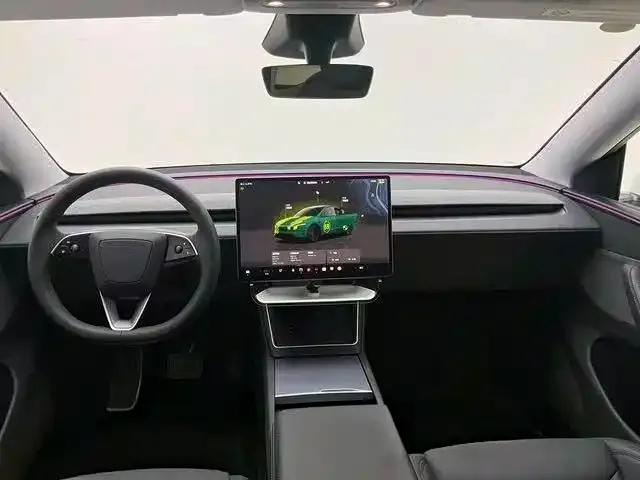 Tesla Model Y 2025 из CN, фото 8