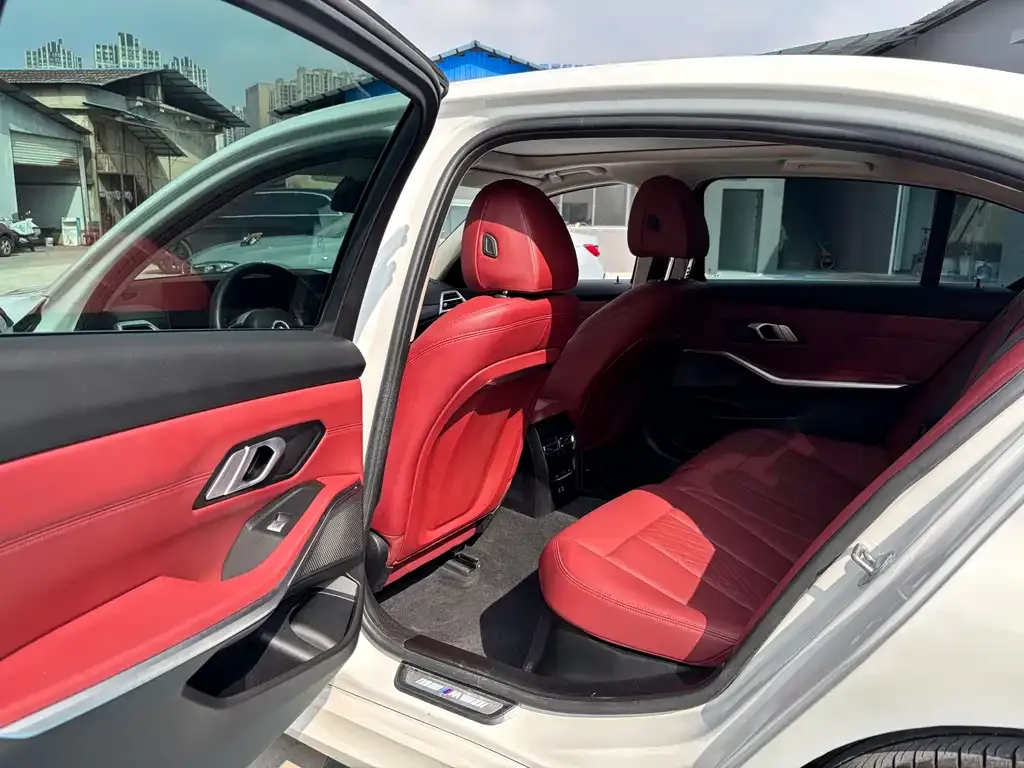 BMW 3 Series 2025 из CN, фото 5