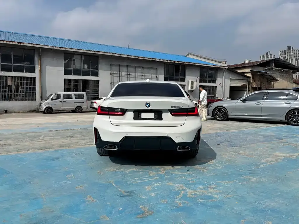 BMW 3 Series 2025 из CN, фото 3