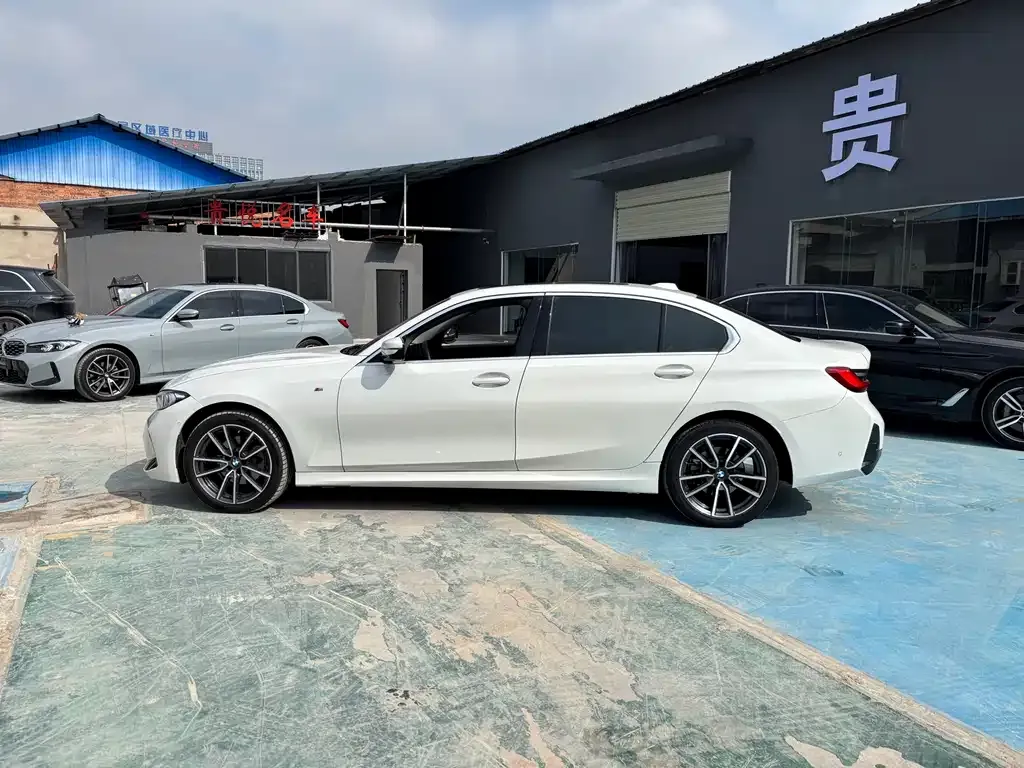 BMW 3 Series 2025 из CN, фото 4
