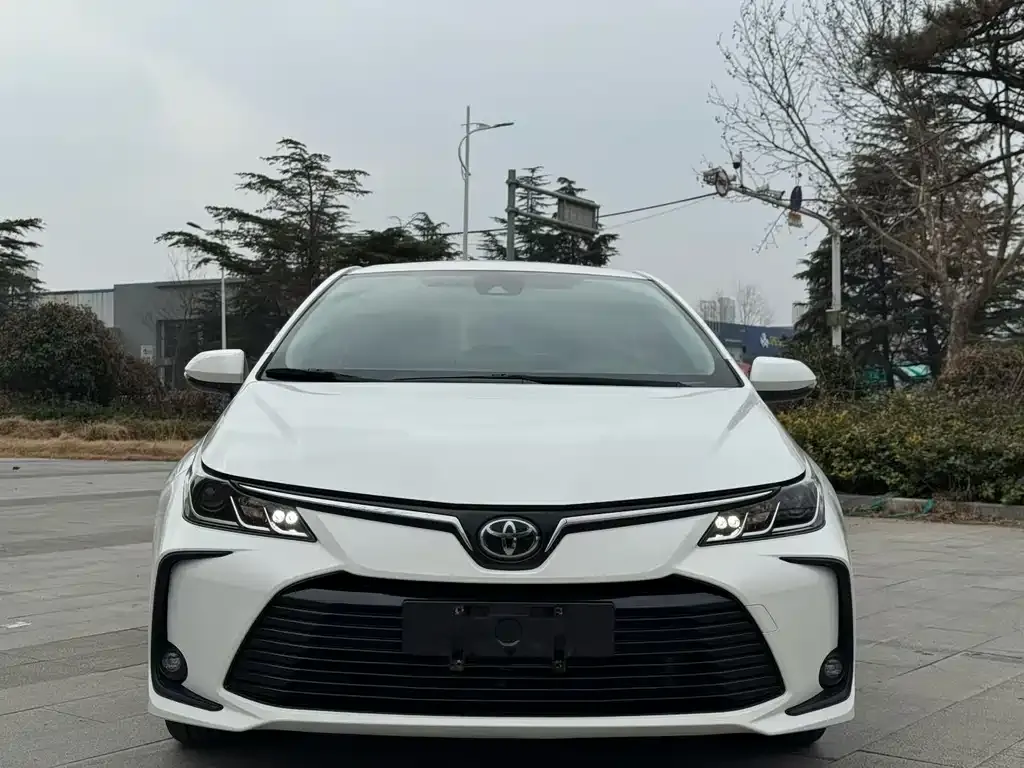 Toyota Corolla 2022 из CN, фото 7