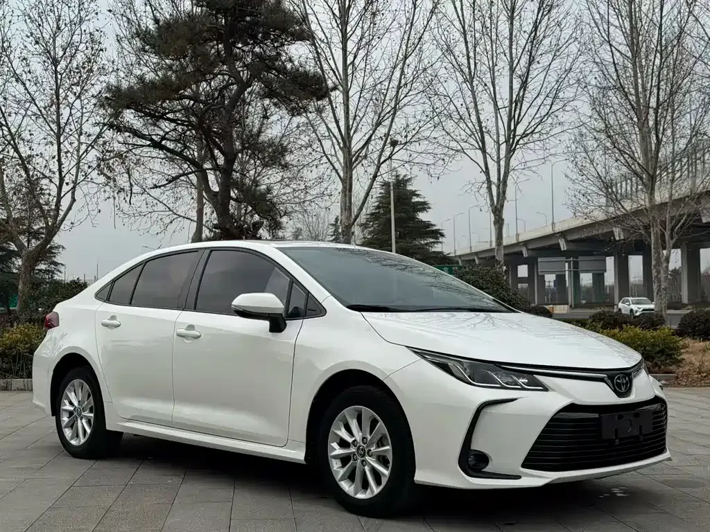 Toyota Corolla 2022 из CN, фото 8